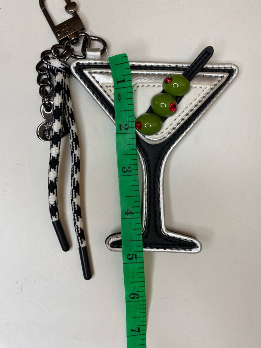 Betsey Johnson martini bag charm NWOT - Picture 4 of 4